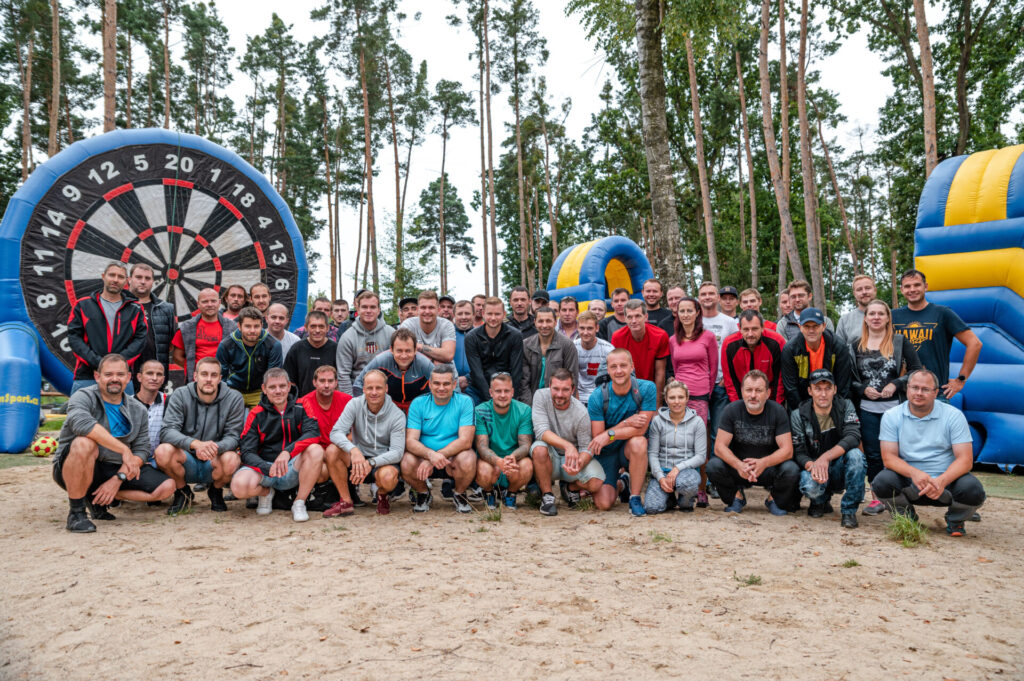 Arbeiten in Nový Bydžov, freundliches Team